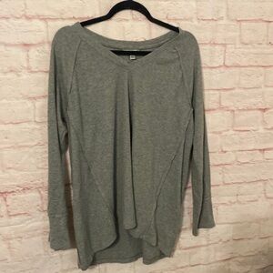 WILDFOX v-neck sweatshirt